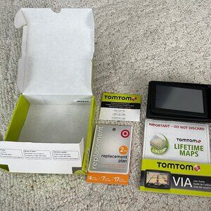 TOM TOM VIA 1505M Never Used-Great for Older Vehicles without Maps